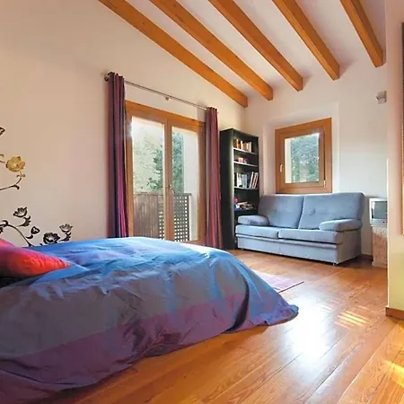 Sleeps 8 With Pool Air Con And Wifi Pollença