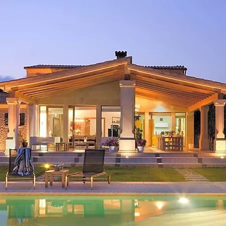 Sleeps 8 With Pool Air Con And Wifi Villa *